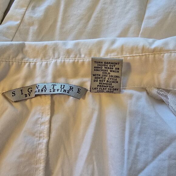 Signature by Larry Levine Button Down Blouse Women's L White Lace Accent - Picture 5 of 16